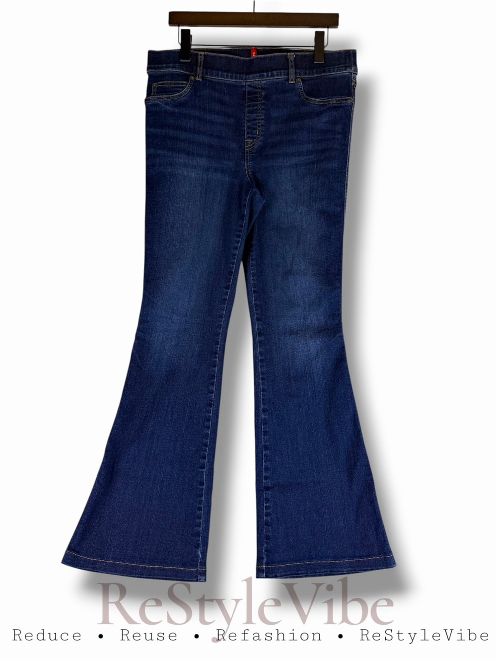SPANX Women’s Size XL Denim Jeans Pull On Flare Style Fit Stretch High Rise